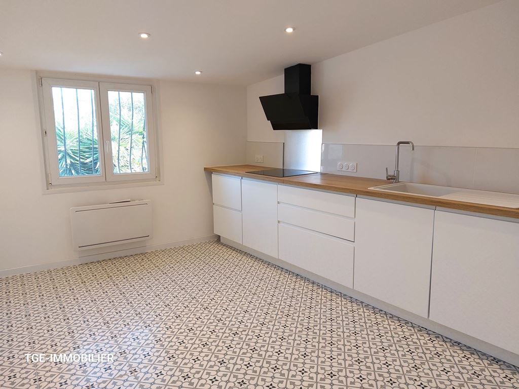 Achat Maison de village SIX FOURS LES PLAGES